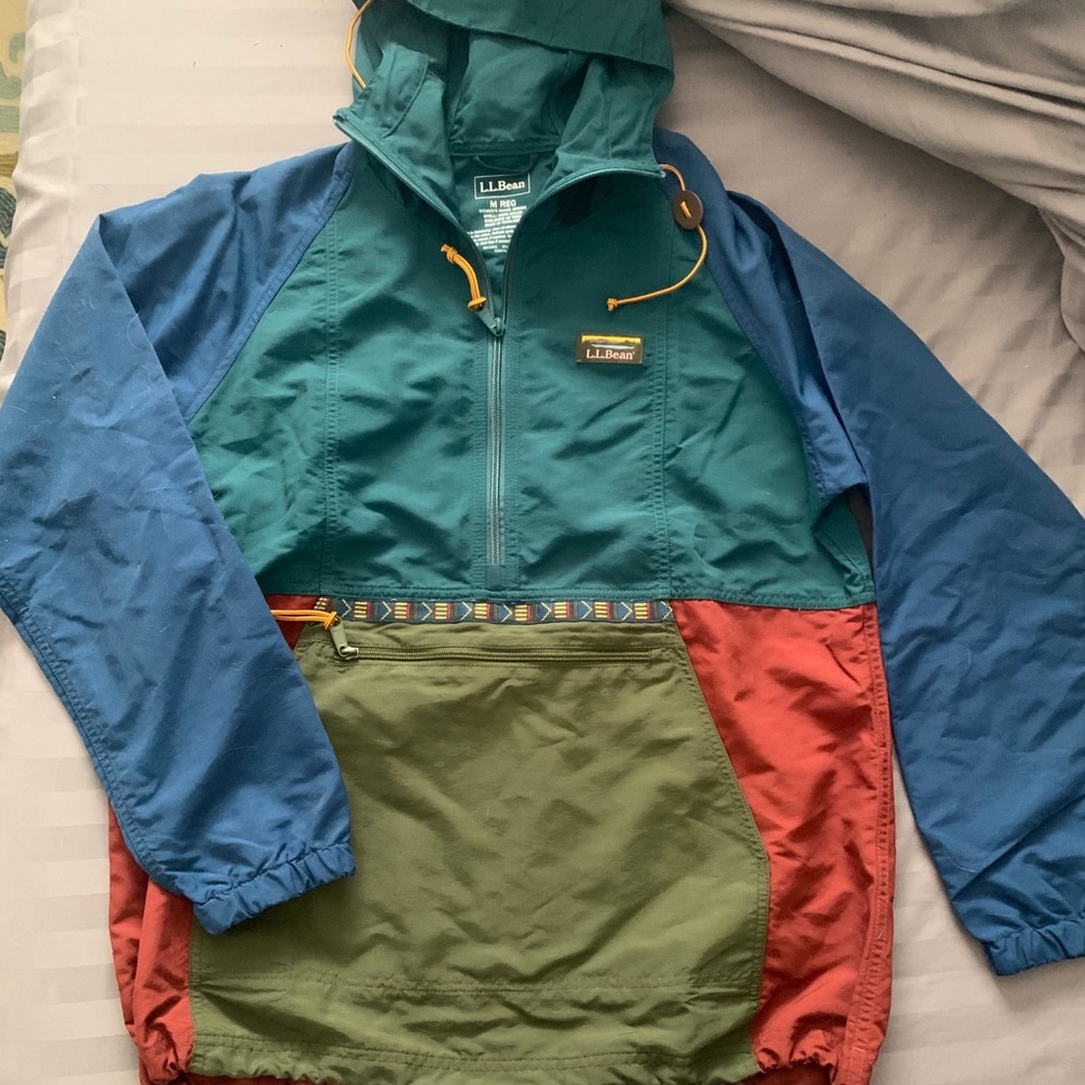 LL Bean Mountain Classic Anorak Multi Color